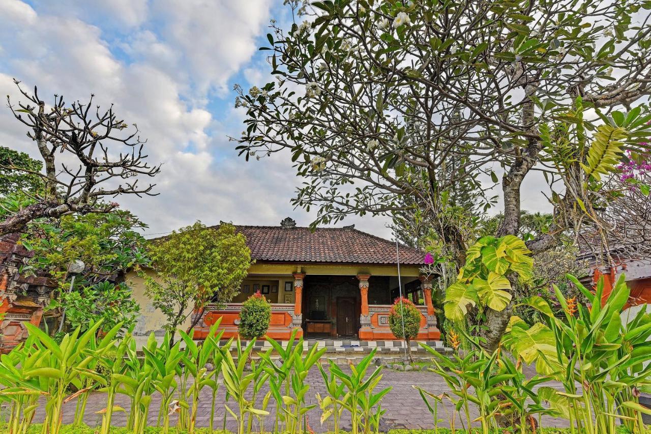 OYO 91503 Hotel Gedong Ayu Ubud Buitenkant foto