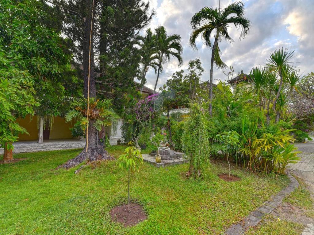 OYO 91503 Hotel Gedong Ayu Ubud Buitenkant foto